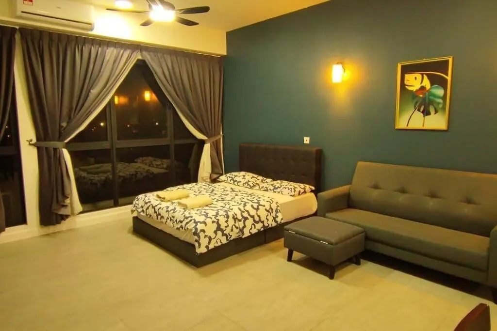 Bs115- Klia- Selfcheck-In- Wifi- Netflix- Parking- Sepang, 5071 Apartment 0*, Sepang